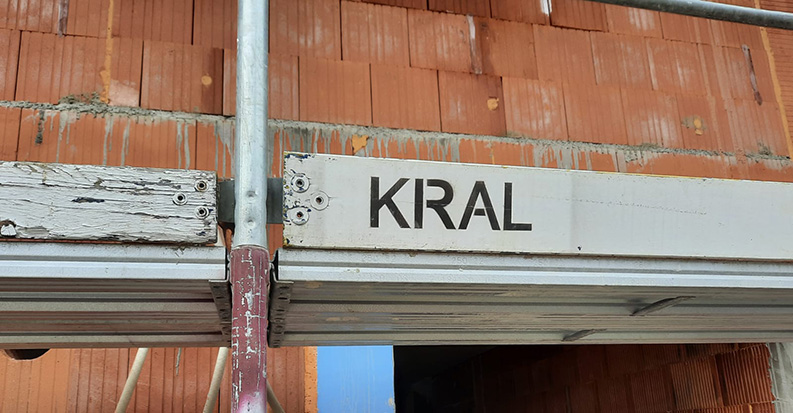 geruest_kral Detailansicht eines Gerüsts
